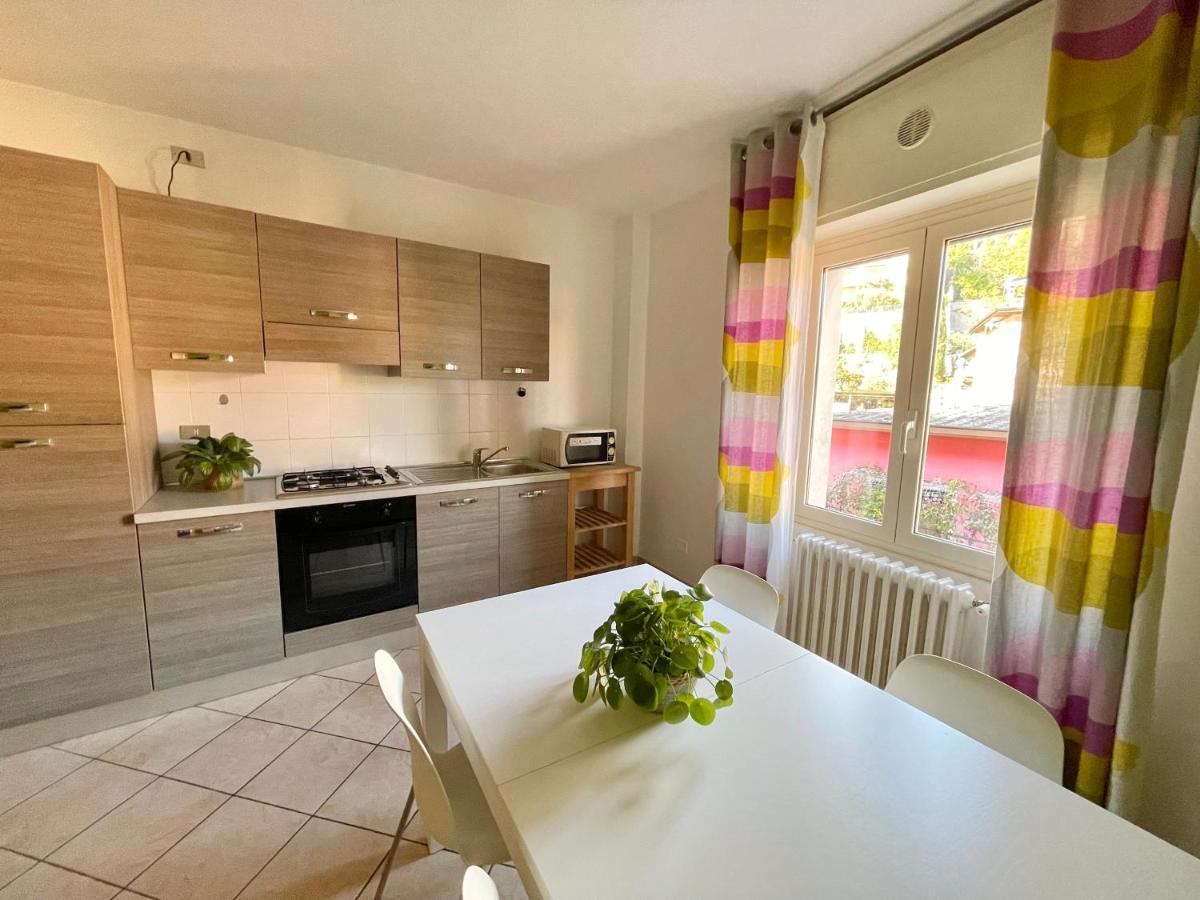 Borgo Antico Apartments Toscolano-Maderno Esterno foto