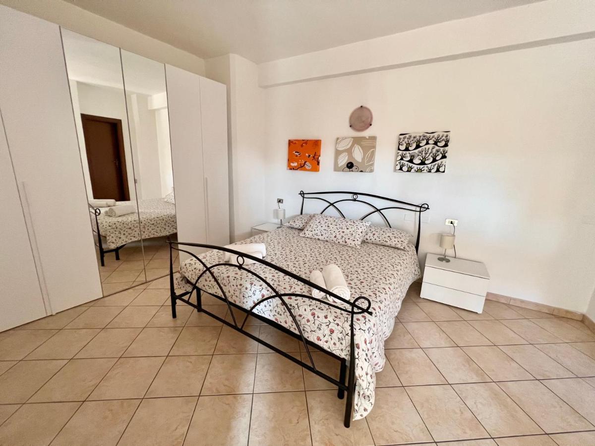 Borgo Antico Apartments Toscolano-Maderno Esterno foto