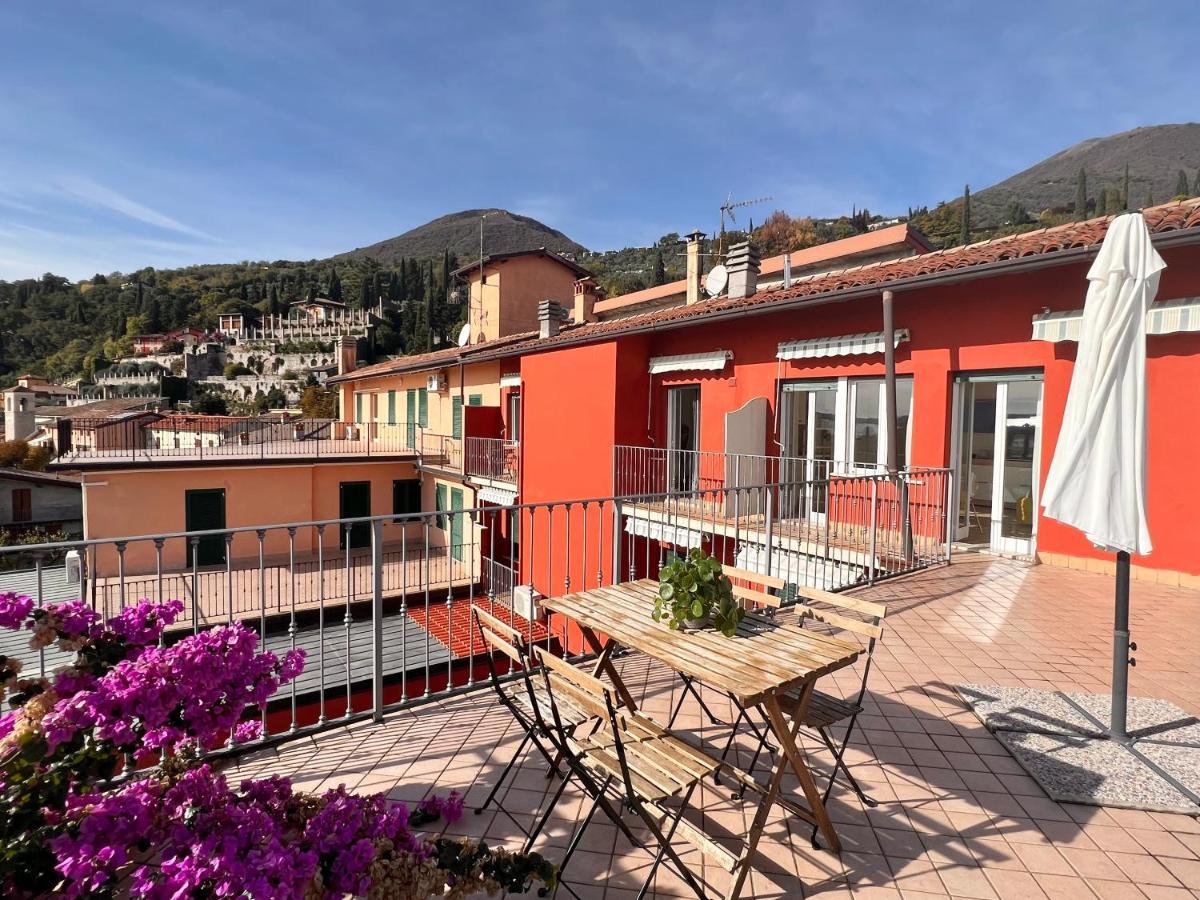 Borgo Antico Apartments Toscolano-Maderno Esterno foto